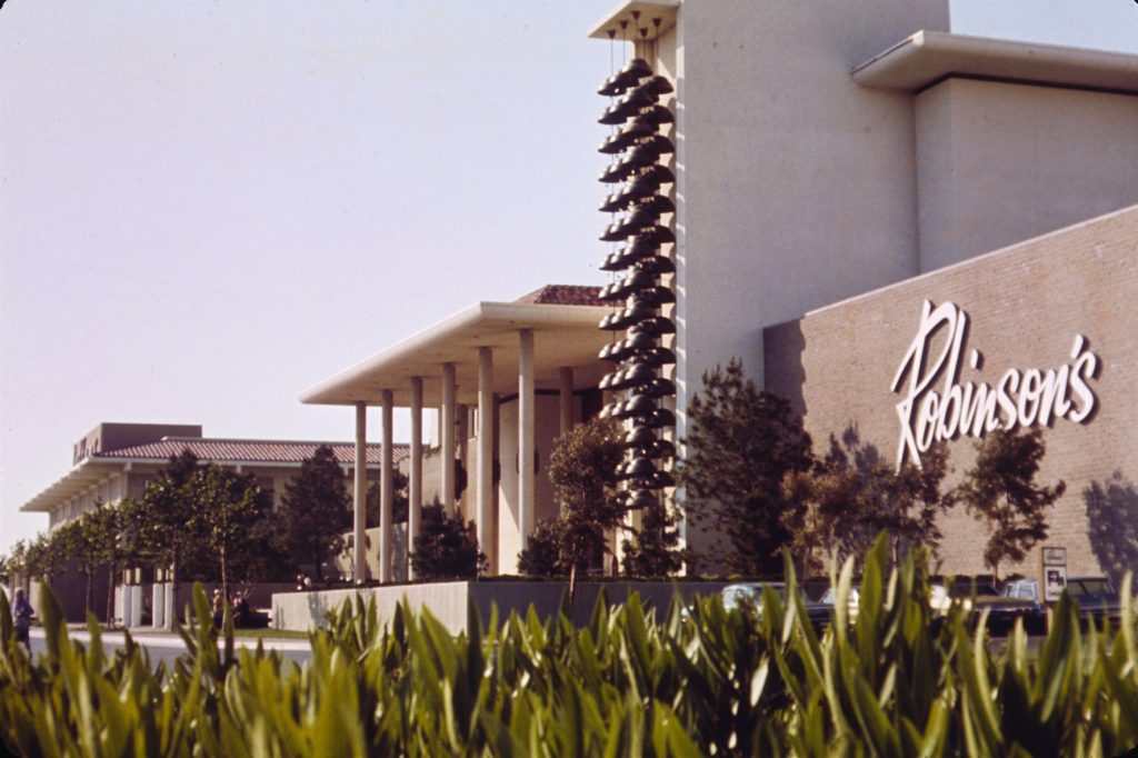 Robinson's bells 1967_courtesy of the Irvine Co. Retail Properties